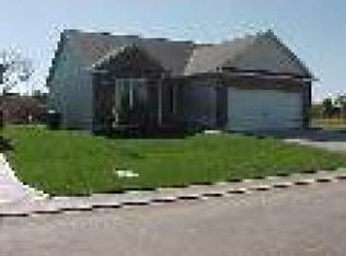 312 Jamestown Dr, Clinton, MO 64735