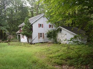 653 Persimmon Ln, Bangor, PA 18013