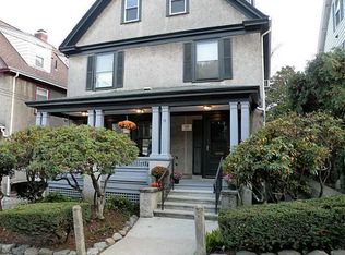 15 President Ave, Providence, RI 02906