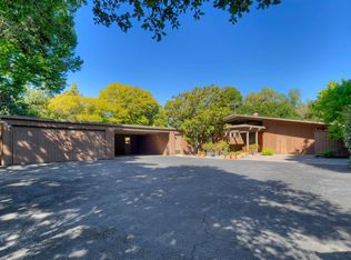 970 Edgewood Rd, Redwood City, CA 94062