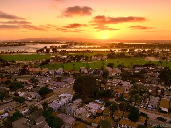 2835 Deerpark Dr, San Diego, CA 92110