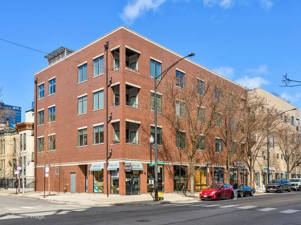 1312 W Madison St APT 4B, Chicago, IL 60607