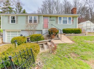 1150 Chamberlain Hill Rd, Middletown, CT 06457