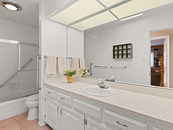 5th image of 726 Tramway Vista Dr NE Unit 12