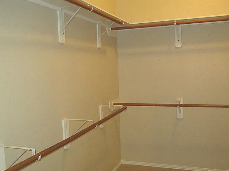 7905 Diamond Oak Dr — Photo 10