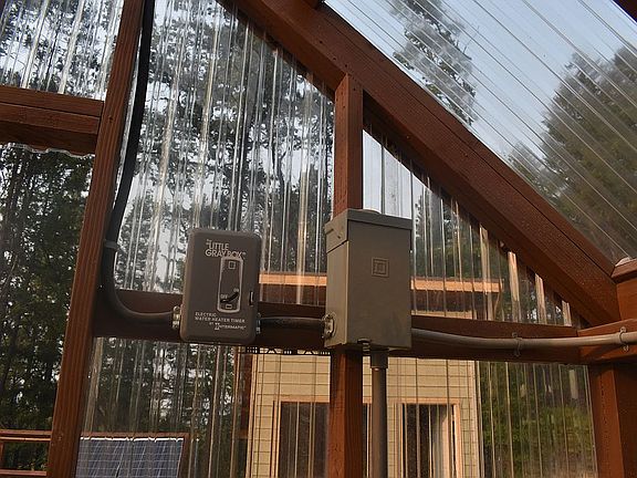 Electrical in greenhouse