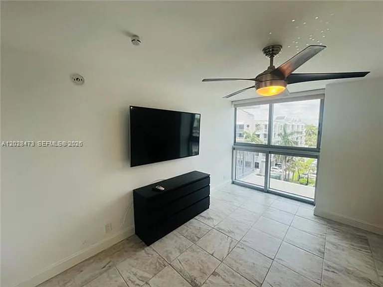 2655 Collins Avenue Cu #602 — Photo 13