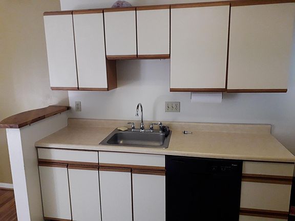 Kitchen sink