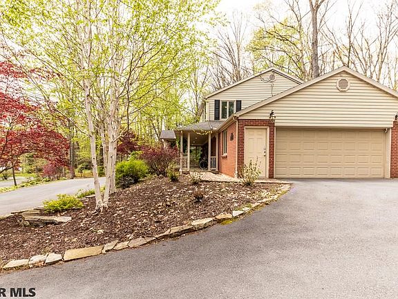 5th image of 1671 Princeton Dr