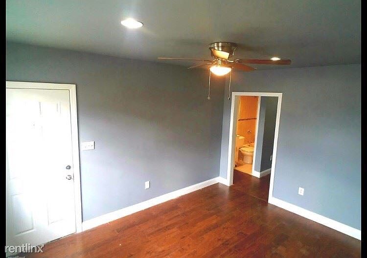 2nd image of 12 Charles St #2