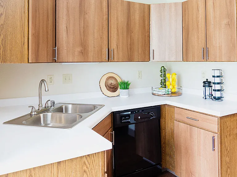 Mequon Trail Townhomes — Photo 7