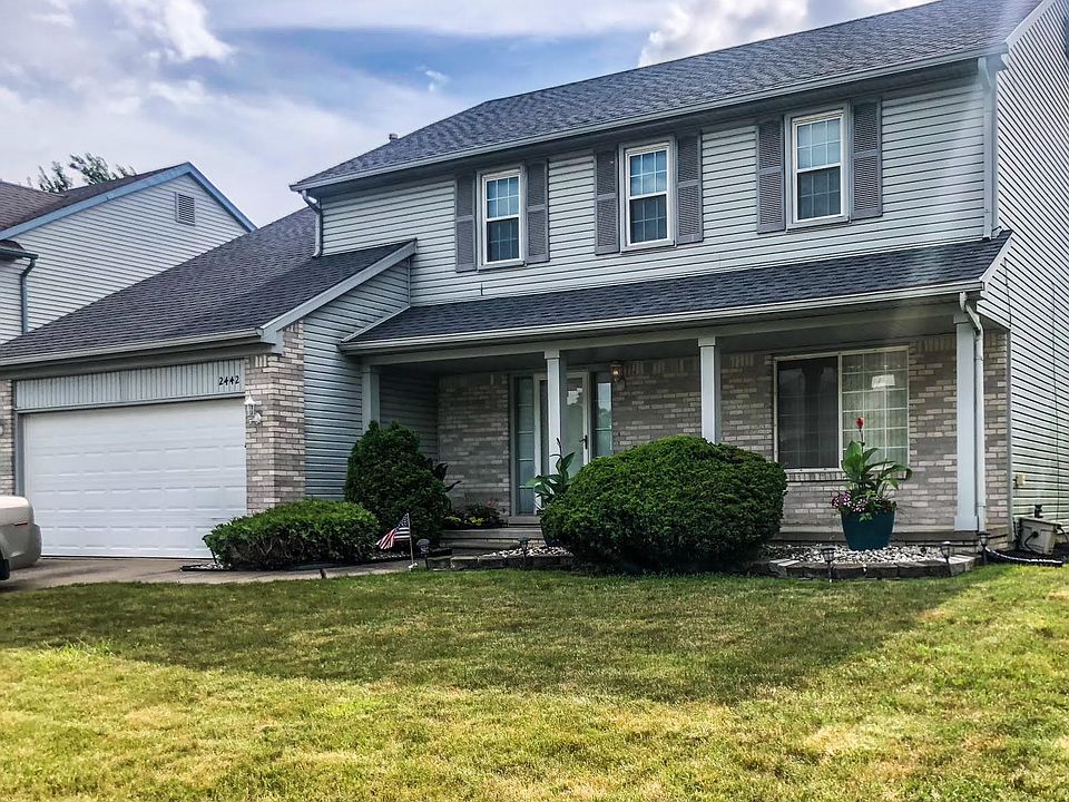1st image of 2442 Amber Dr