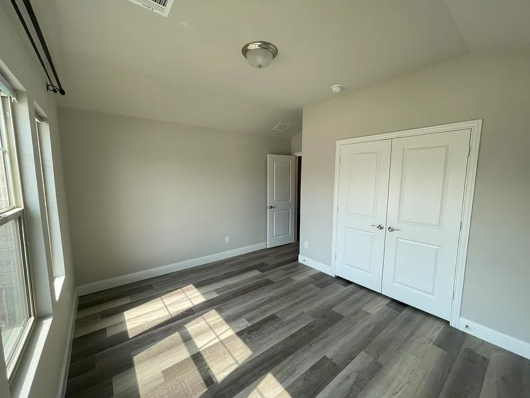 2132 Bellatrix Dr — Photo 20