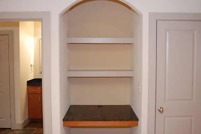 1 bed, 1.0 bath, 718 sqft, $1,739 — Photo 4