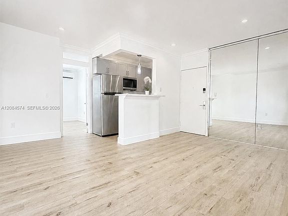 2nd image of 6330 SW 79th St APT 19
