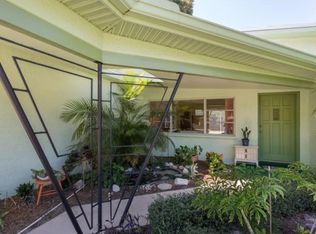 954 Fountainhead Dr, Largo, FL 33770