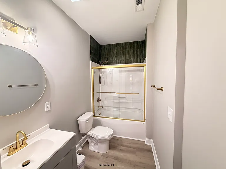 312 N Sumner St — Photo 11