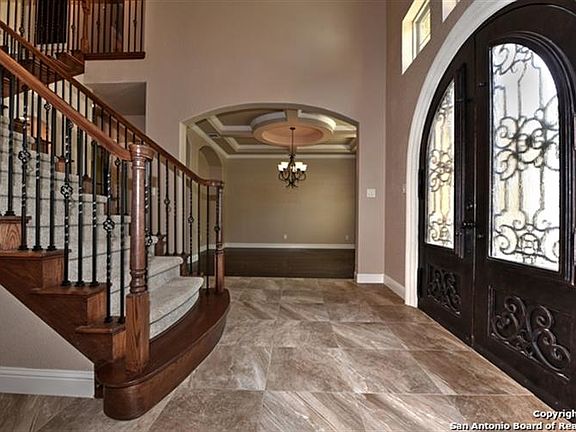 2nd image of 1038 Jurassic Ln