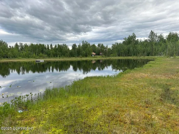 1706 S Pinecrest Cir, Wasilla, AK 99623