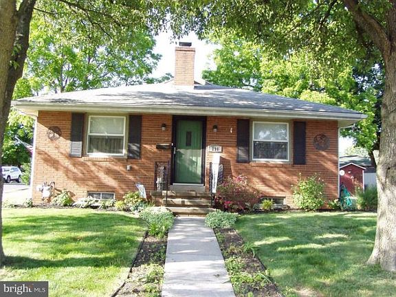 2nd image of 631 Haig Blvd