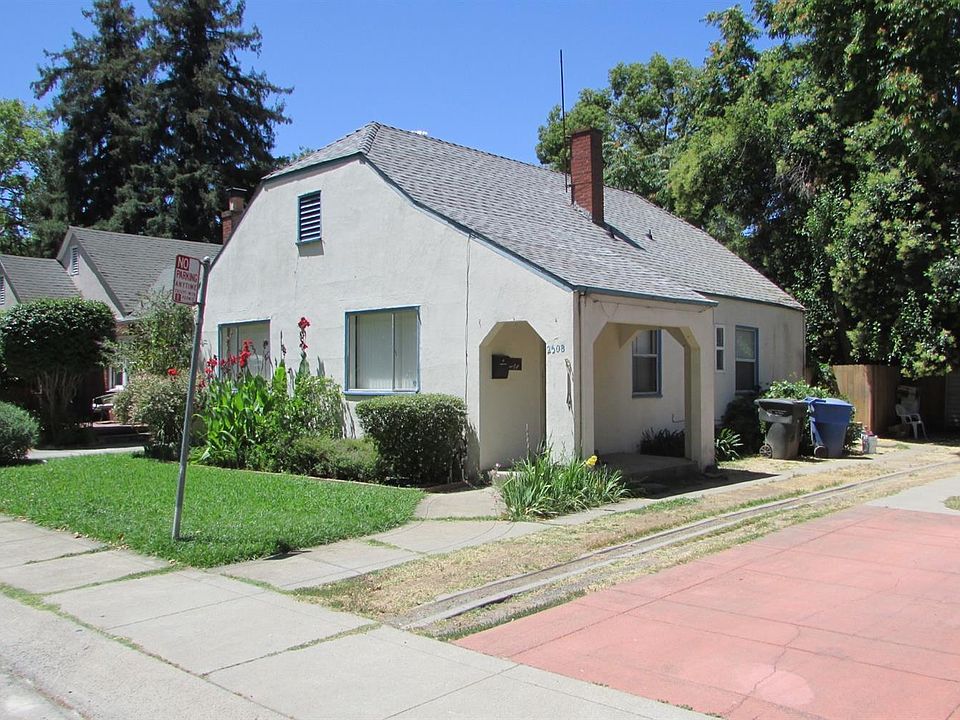 1st image of 2508 42nd St