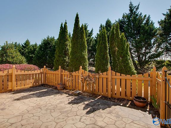 5th image of 30 Laurel Ln #Na