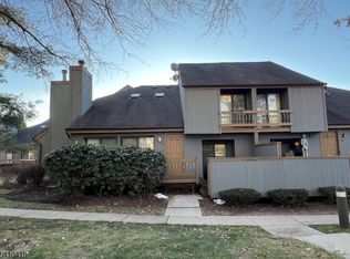 40 Chestnut Ct #40, Basking Ridge, NJ 07920