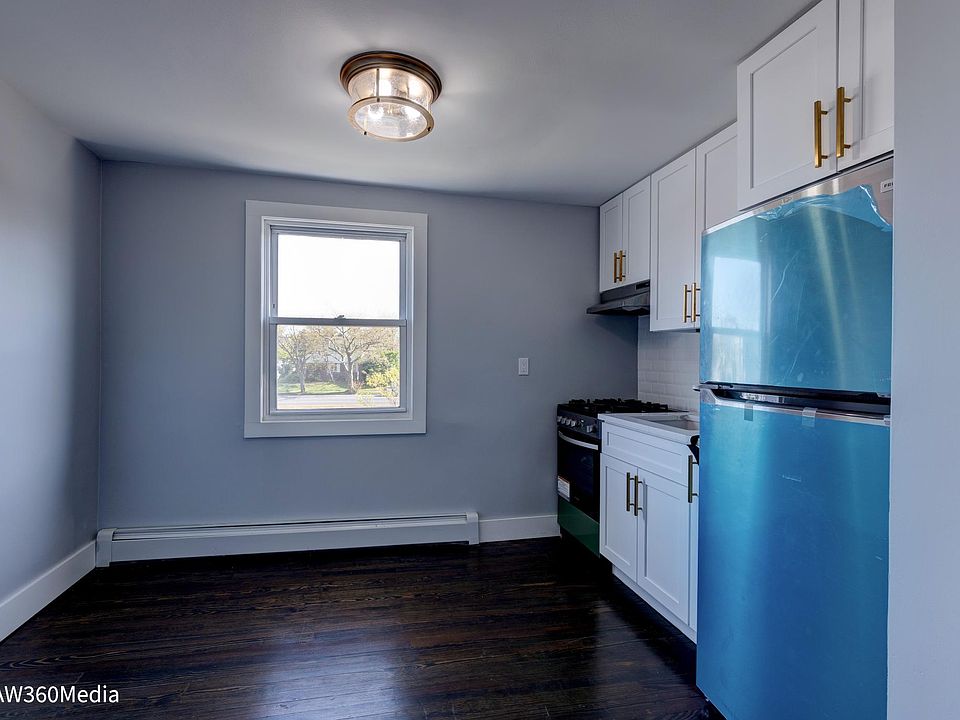 1st image of 401 Lincoln Blvd Floor 2