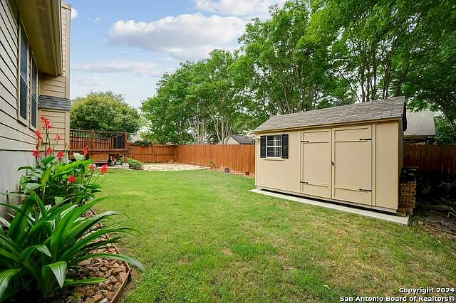 2605 Patron Vlg — Photo 35