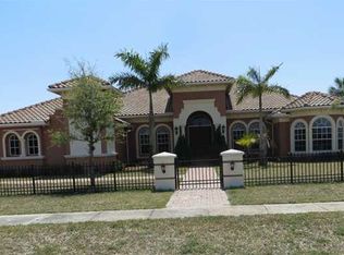 Jockey, Davie Fl, FL 33330