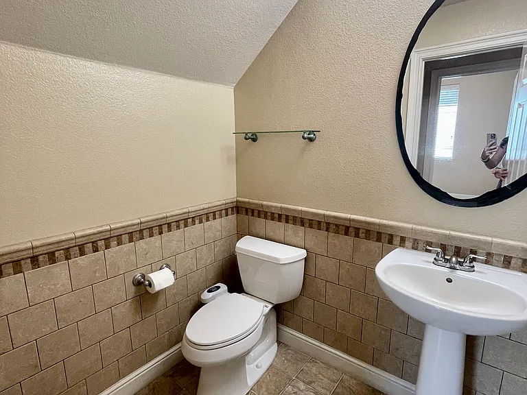 9772 Ellsmere Way — Photo 23