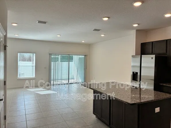 12523 NW 7th Pl, Newberry, FL 32669