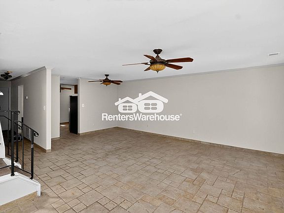 5th image of 16329 Taconic Cir