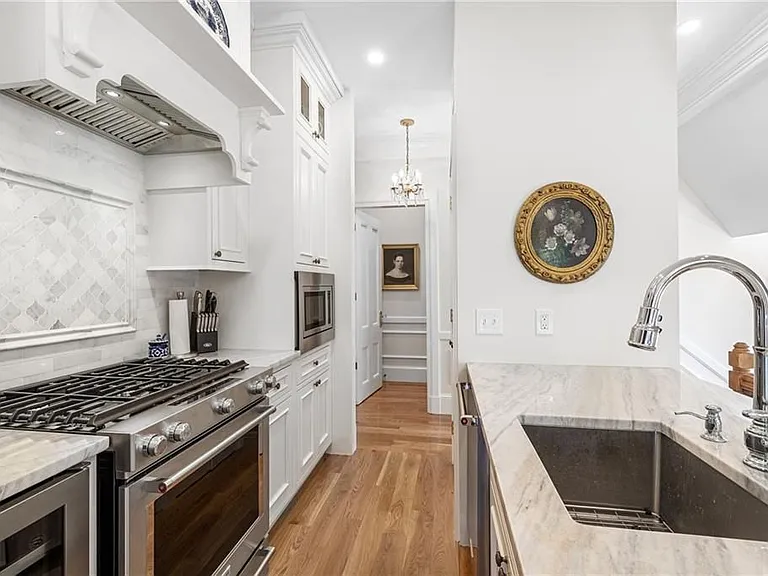 541 Bellevue Ave #5 — Photo 2