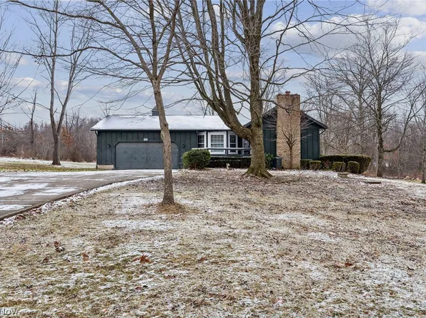 5885 Mount Everett Rd, Hubbard, OH 44425