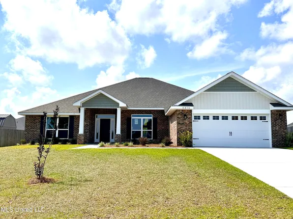 6216 Diamond Ln, Biloxi, MS 39532