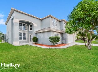 733 Wildflower Rd, Davenport, FL 33837