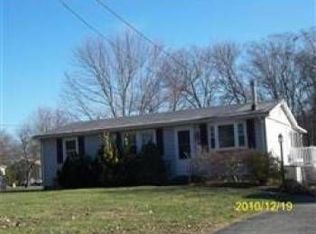 43 Sharps Lot Rd, Swansea, MA 02777
