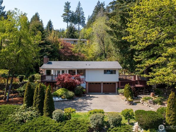 4958 NW Eldorado Boulevard, Bremerton, WA 98312
