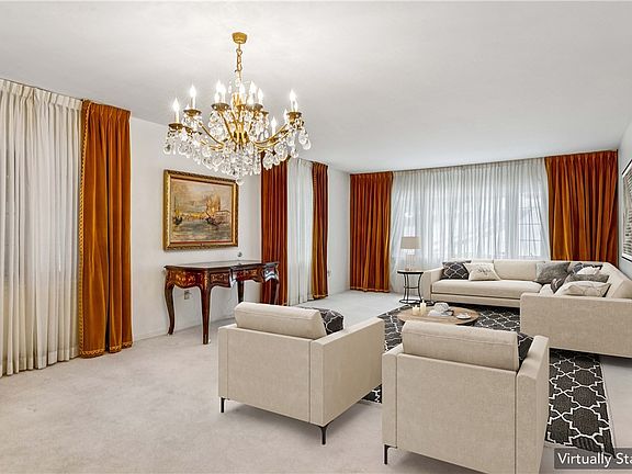 4th image of 2508 Woodbine Rd