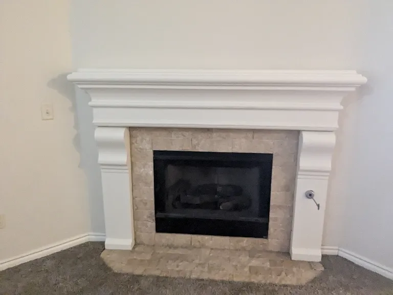 Gas fireplace