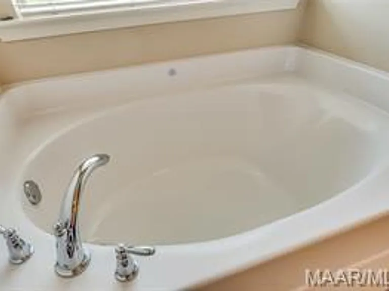 9319 Concord Park Dr — Photo 23