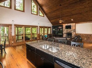 187 Open Waters Ct, Stephens, GA 30557