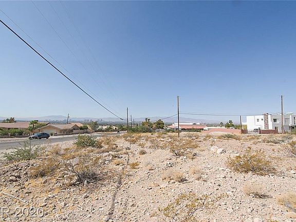 5th image of 6942 Stewart Ave