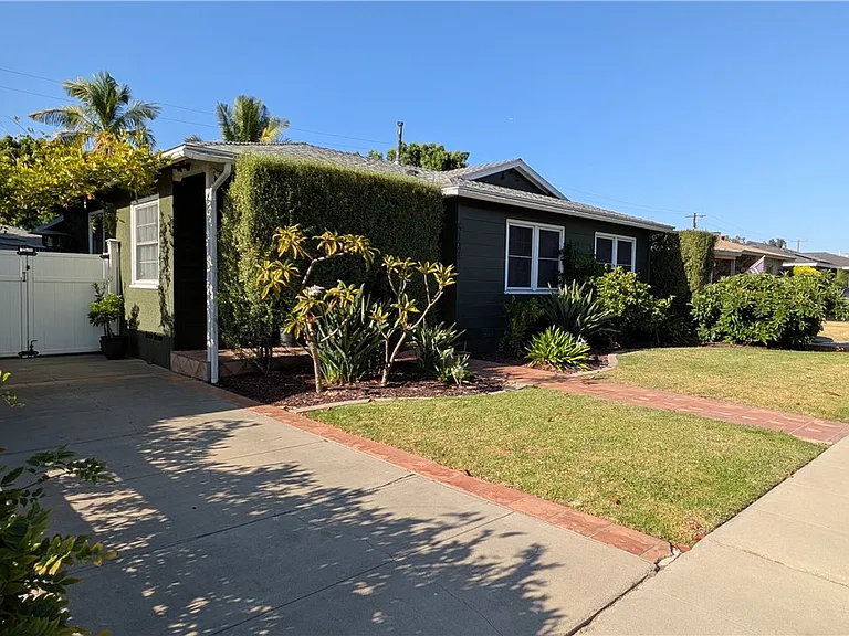 5121 E Patterson St — Photo 3