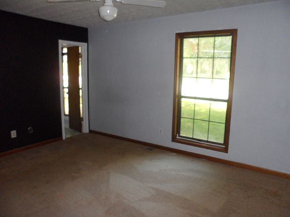5th image of 4461 Sunflower Dr