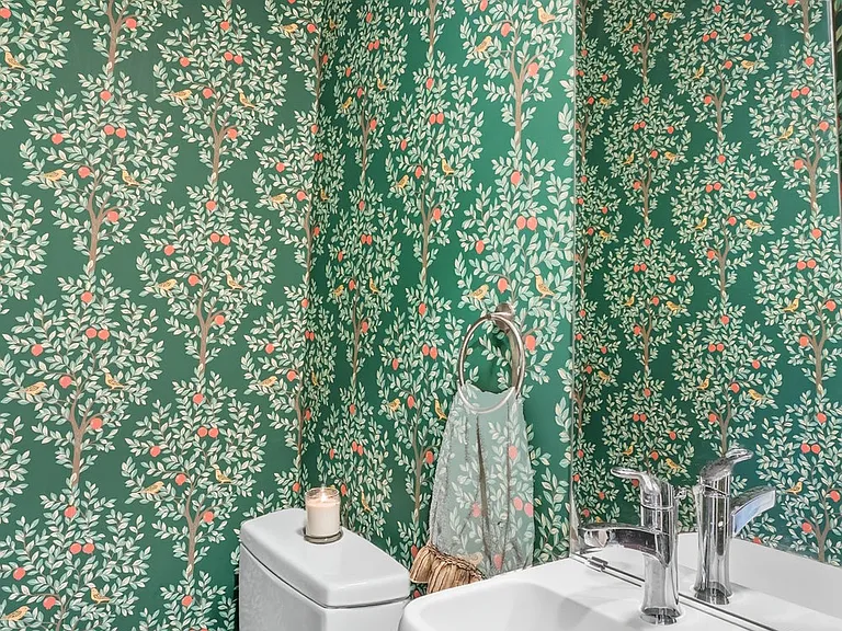 Powder room