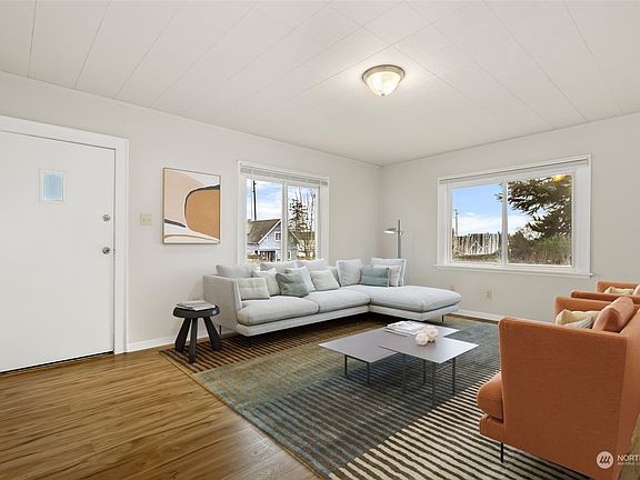 3rd image of 1714 S Sheridan Avenue
