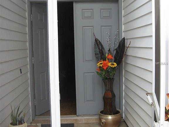 2nd image of 4812 Harbor Woods Dr