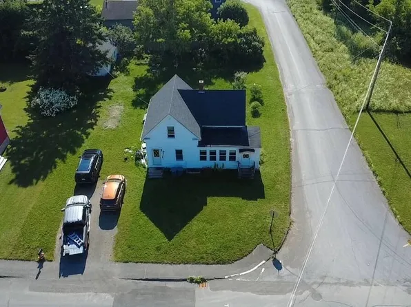 83 Hines Street, Washburn, ME 04786